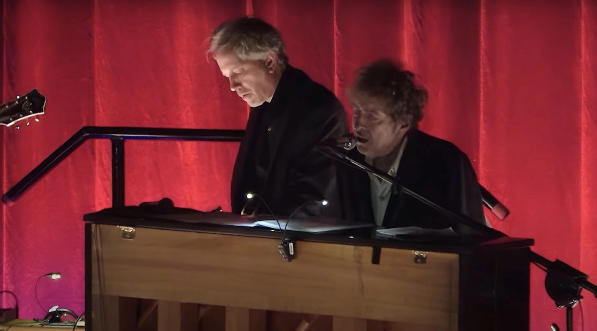 Bob Dylan addresses The Philosophy of Modern Song book signature